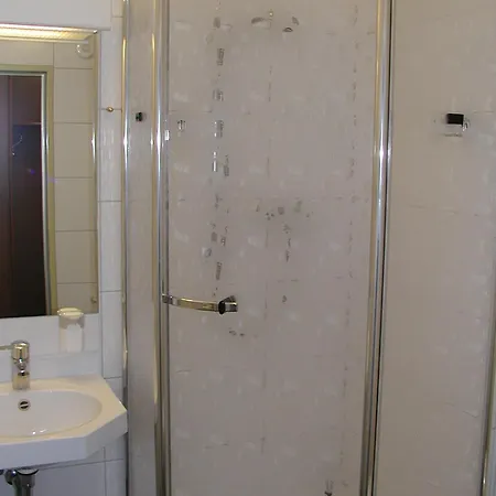 Monteur 2* Aschersleben