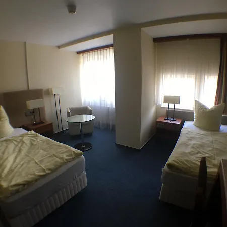 Motel Monteur 2*